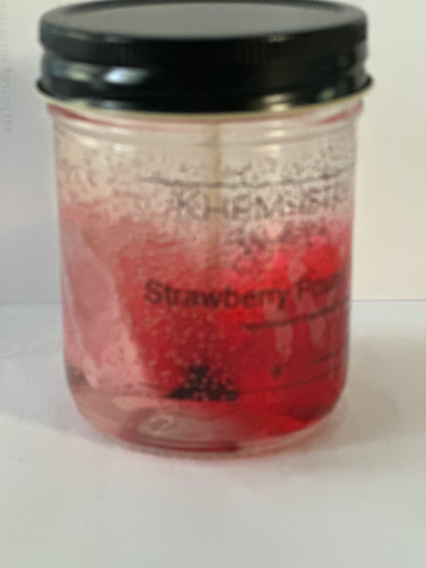 Strawberry Pound Cake Candle