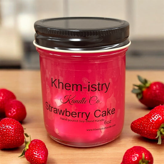 Strawberry Pound Cake Candle